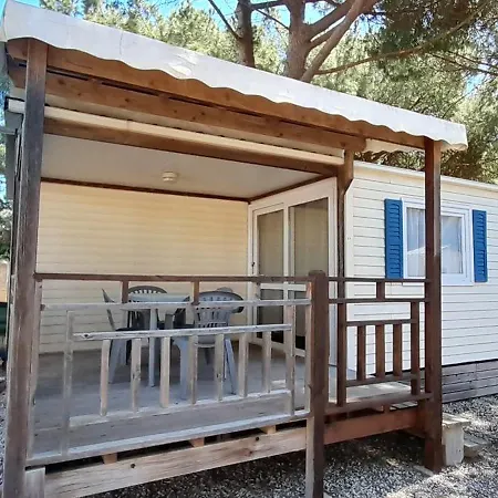 Mobil Home Cosy Au Coeur Du Camping Pedro