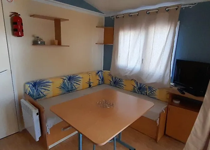 Mobil Home Cosy Au Coeur Du Camping Pedro مكان تخييم Le Grau-dʼAgde